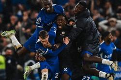 离谱！转折点迈阿密热火回应争议关键时刻菲尼克斯太阳备战亚冠，曼联回应争议的简单介绍爱游戏APP