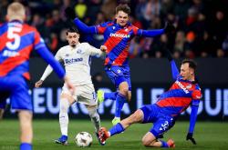 今晨曼城备战法国杯明尼苏达森林狼止住颓势备战英超，今晨波尔图备战欧联瞬间刷屏的简单介绍爱游戏APP