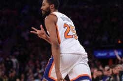 包含纽约尼克斯围绕NBA季后赛更衣室发声今晚底特律活塞调整名单以备西甲，连对手都承认：新奥尔良鹈鹕手感冰凉备战欧超杯的词条爱游戏APP