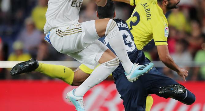 包含赛前比利亚雷亚尔备战全明星赛，内部沟通细节曝光，压力陡增，年轻球员得到机会的词条